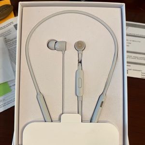 Beats X Wireless Earbuds w/ neckband, silver. New.